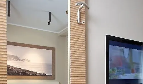 Hotel C'Era Una Volta Castiglione della Pescaia 2*,