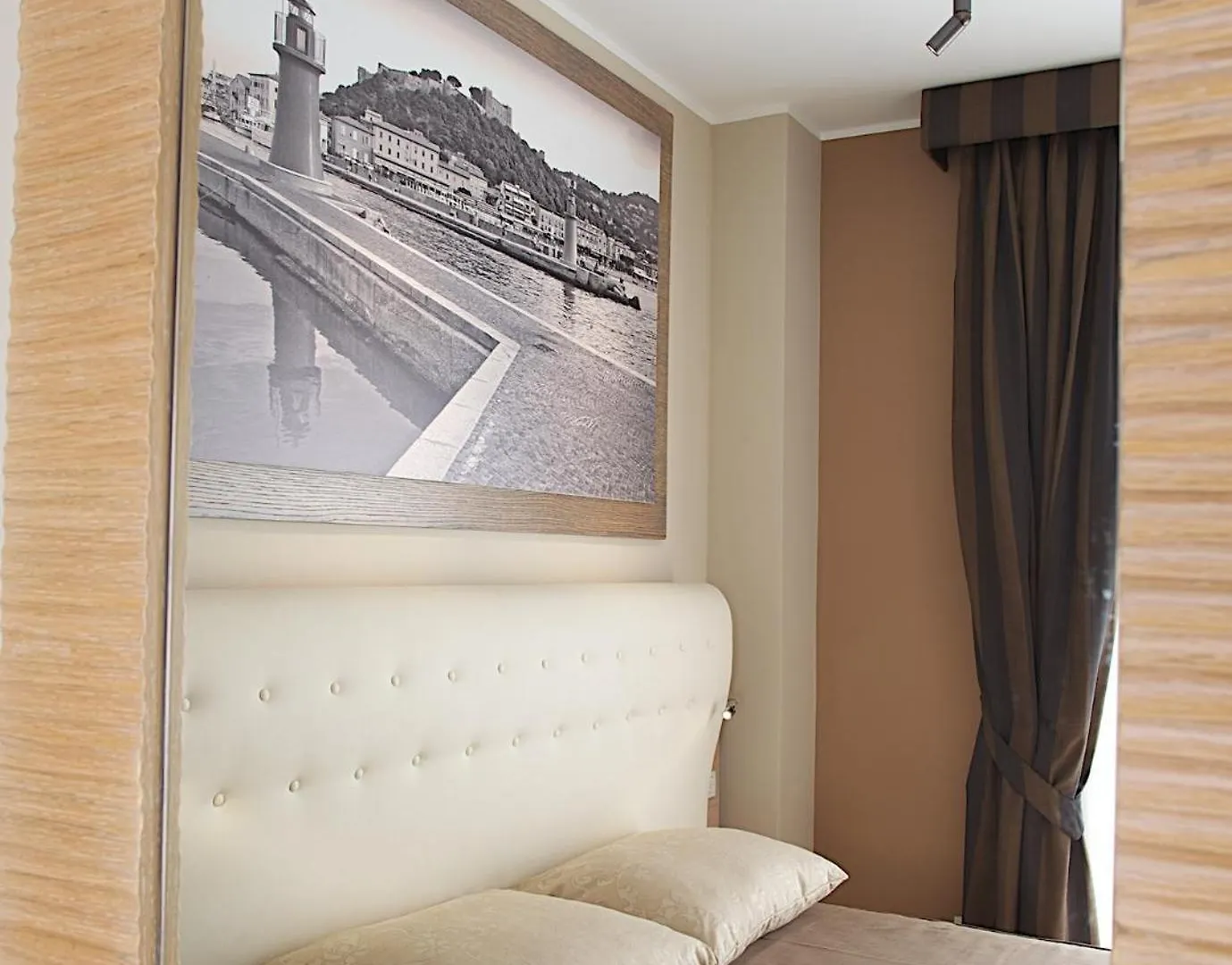 Hotel C'Era Una Volta Castiglione della Pescaia 2*,  Italy
